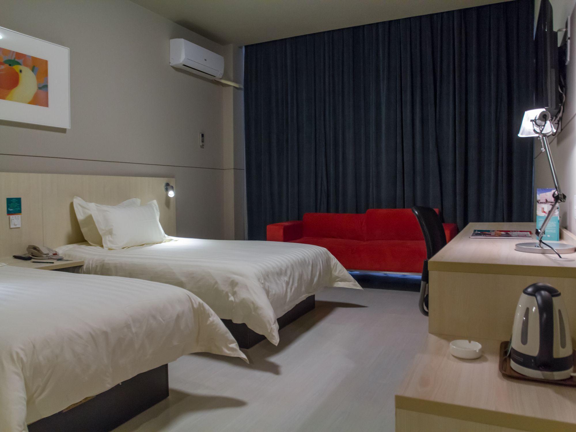 Jinjiang Inn Shanghai Chedun Studios Songjiang Екстериор снимка
