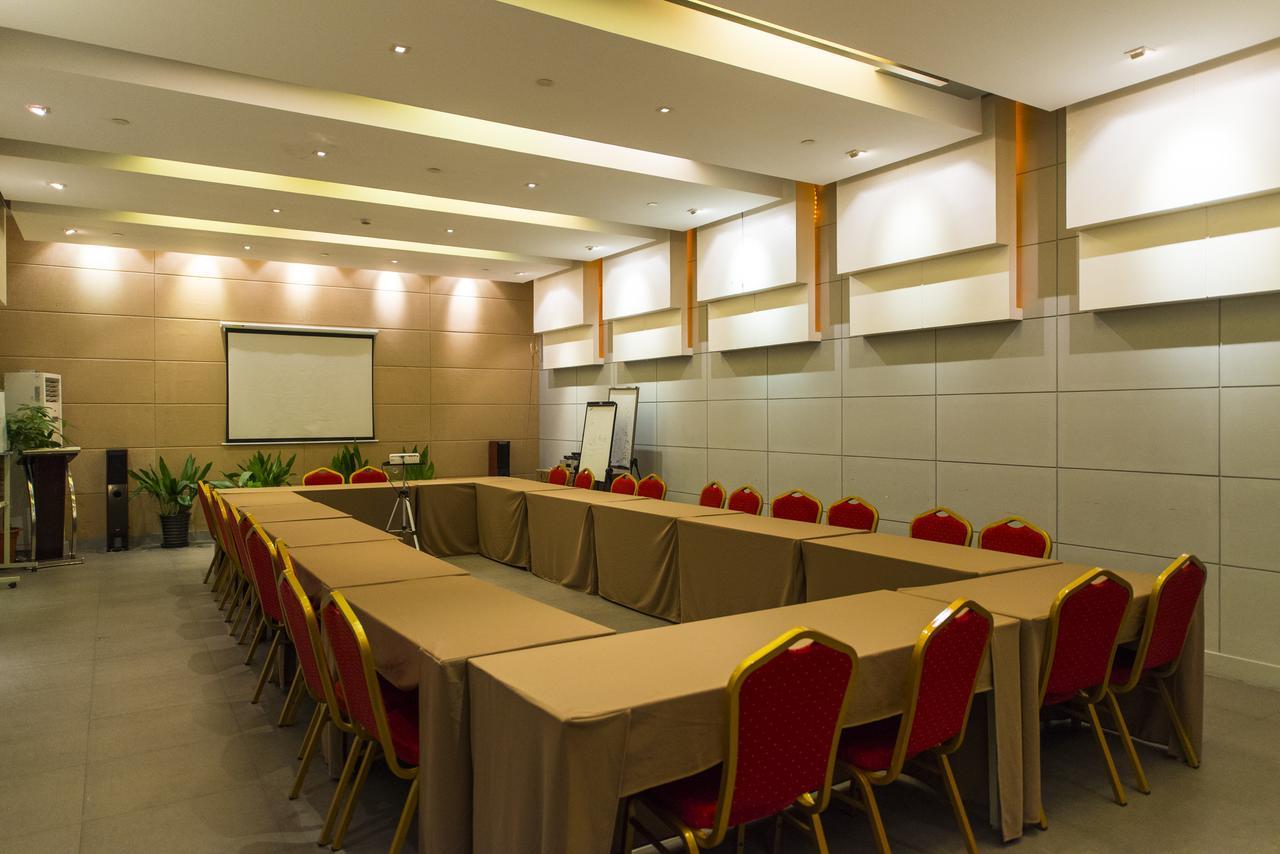Jinjiang Inn Shanghai Chedun Studios Songjiang Екстериор снимка